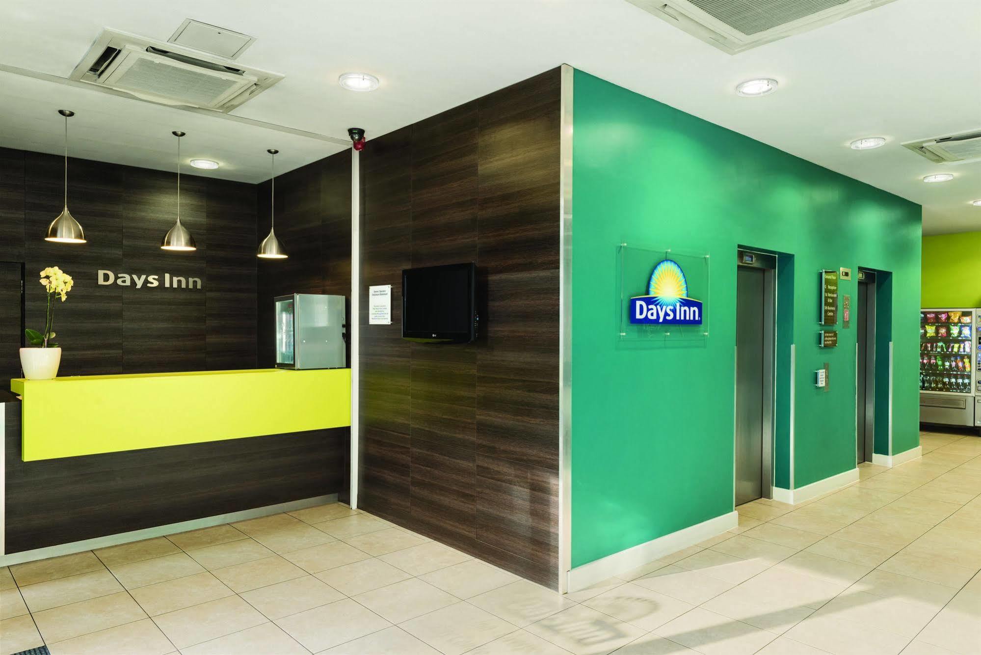 Heeton Concept - Centre Hotel 3*
